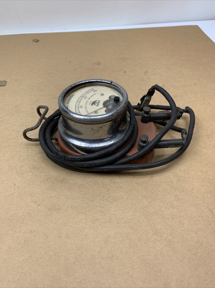 Antique Echlin D.C. Voltage D.C.Amperes Testing Equipment