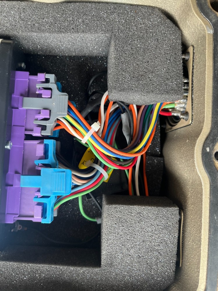 HMMWV TCM Protective Box w/ PCS TCM-2100AB +++++++++++++++++++++++++++++++++++++