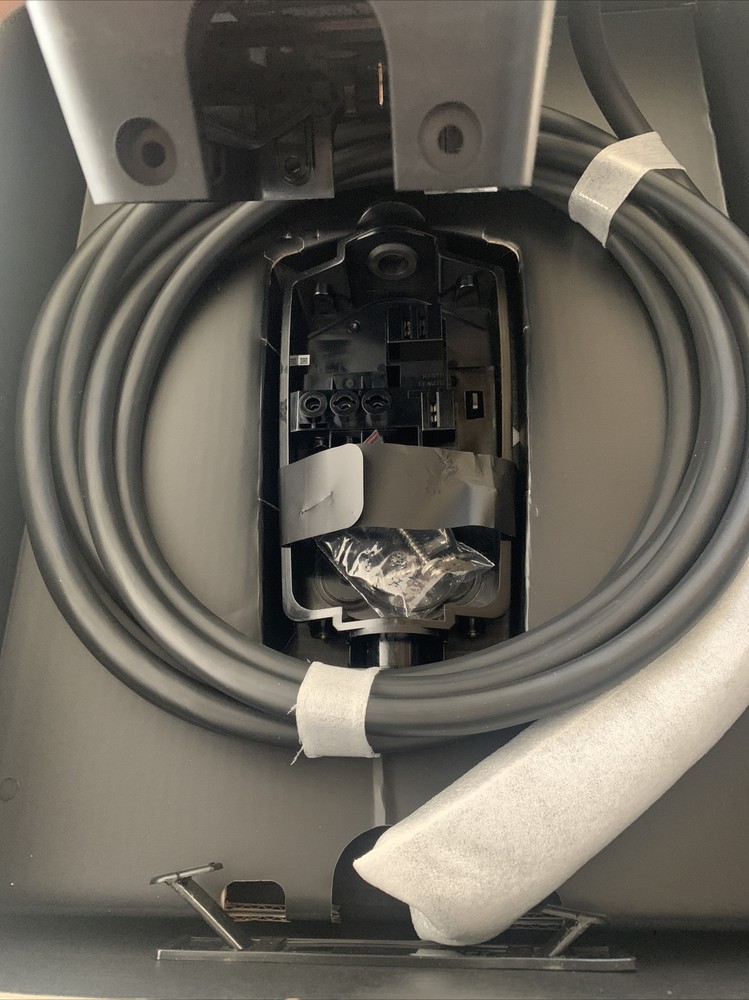Tesla wall connector