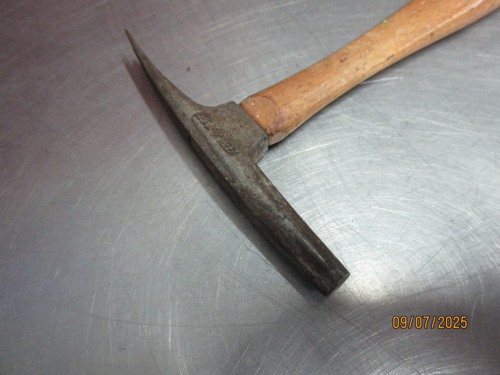 Vintage Keen Kutter Tac Hammer