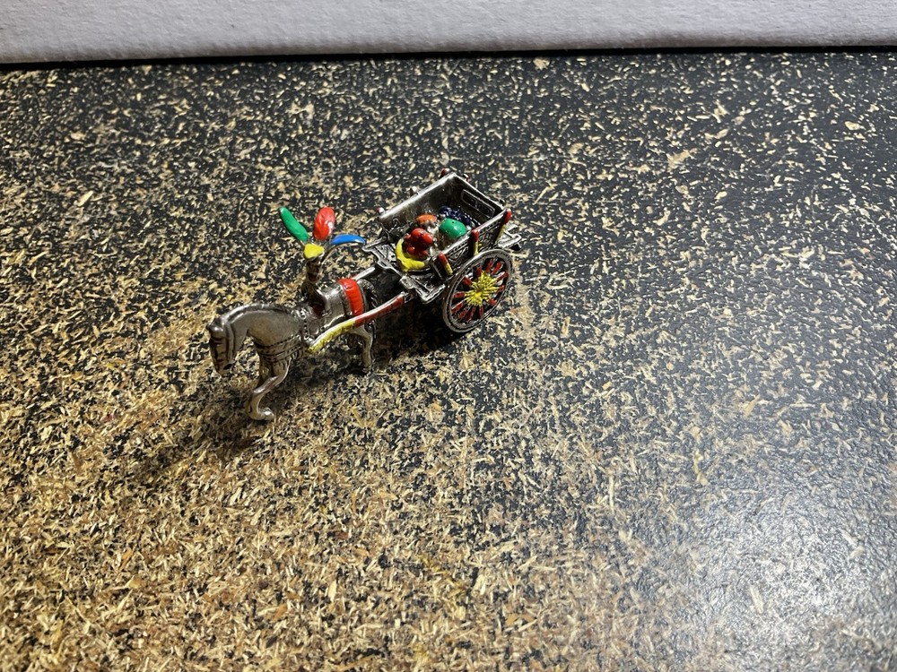 800 Silver Horse Cart