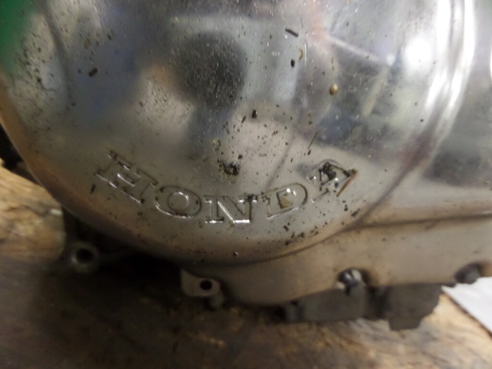 1994 HONDA MAGNA VF750C ENGINE UNKNOWN MILES HAS COMPRESSION.