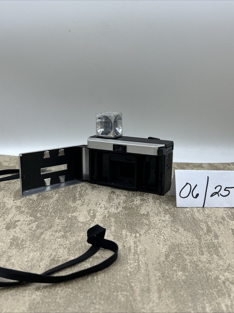 Kodak Instamatic 134 Camera