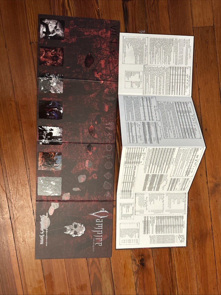Vampire: The Requiem 2nd Edition (with 2 GM Screens)