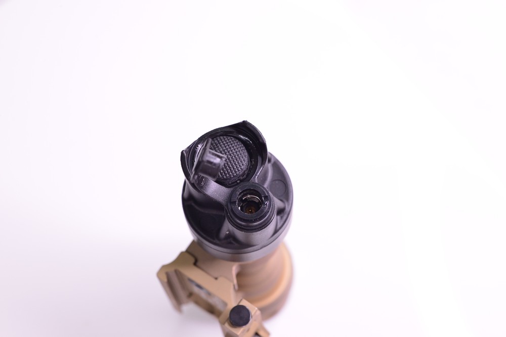 Surefire M952-V Tactical Flashlight with KM3 Vampire LED IR Head