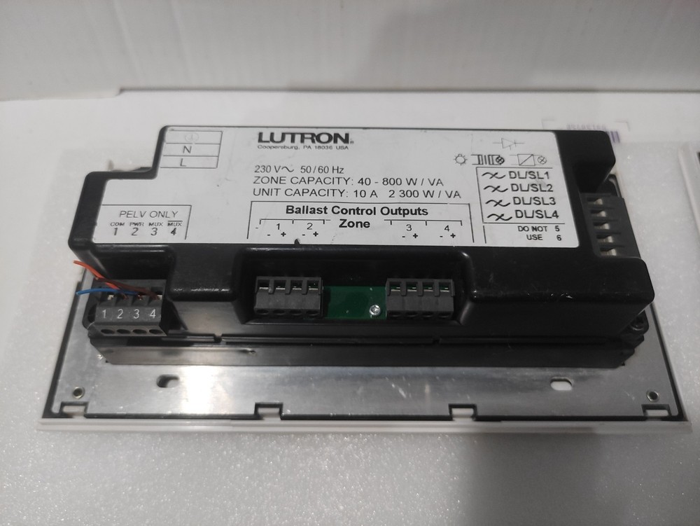 LUTRON GRAFIKintegrale 4 ZONE LIGHTING SCENE CONTROLLER 230V AC