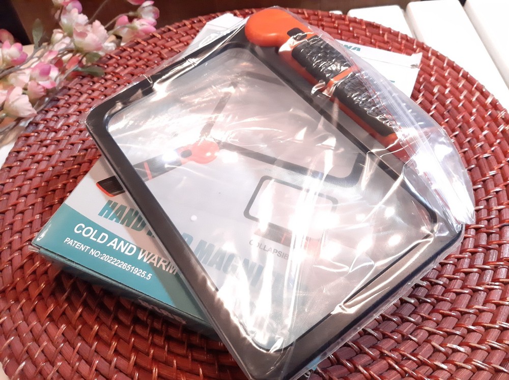 Large Magnifying Glass with Light, Full Page Magnifier 48LED Cold & Warm Light