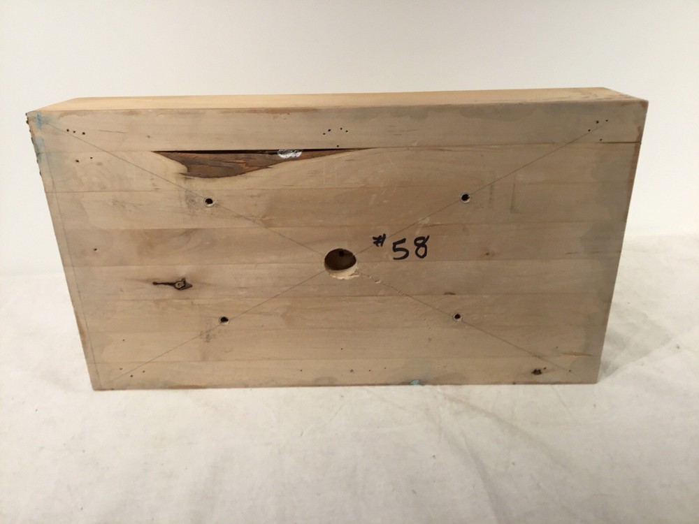 Wooden utility sink mold