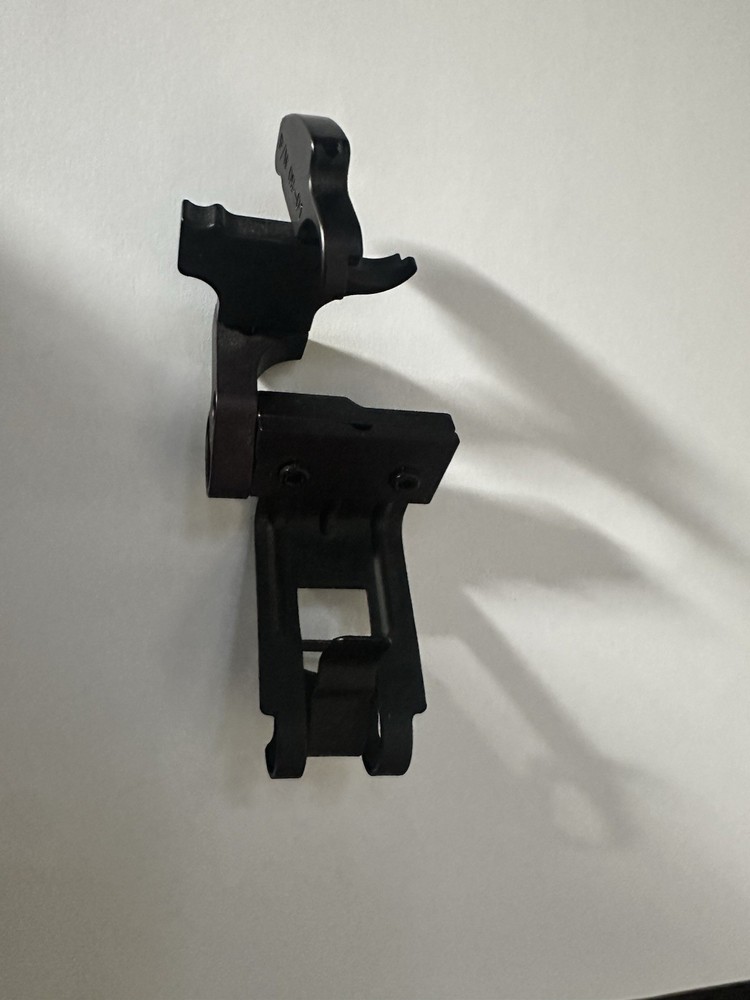 BlendMount for BMW E46 self dimming mirror. Escort Passport Max Compatible