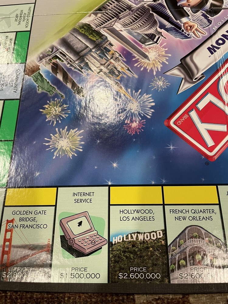 Monopoly Here And Now Edition *board only*