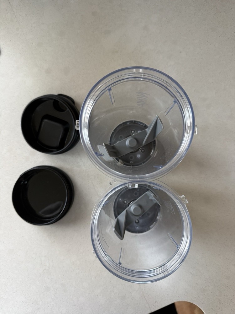 Ninja SLUSHi Replacement Blending Cups Set of 2 w Lids Different Sizes