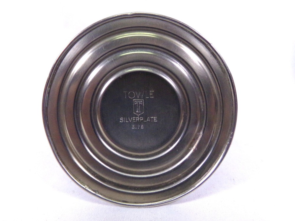 VINTAGE TOWLE SILVER PLATED CANDLE HOLDER