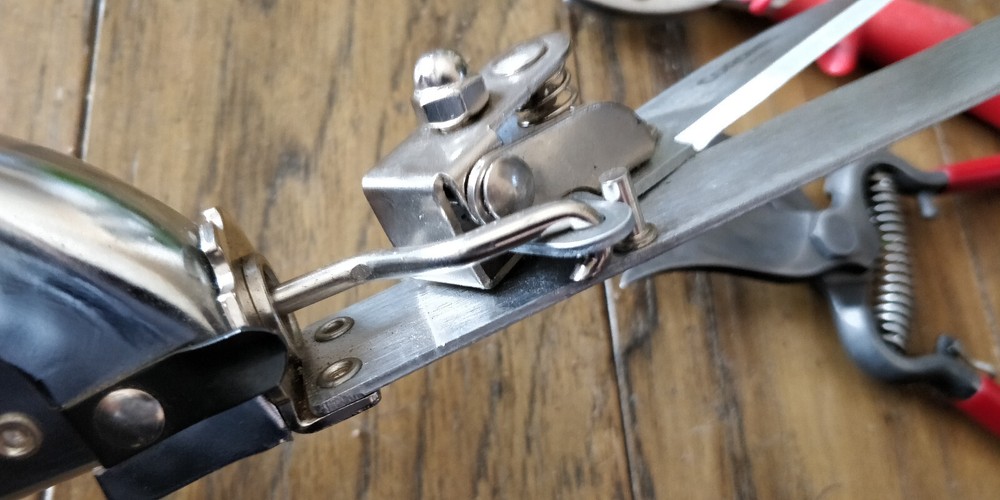4 CORONA Garden Tools pruning shears pruner Hedge clipper ReConditioned