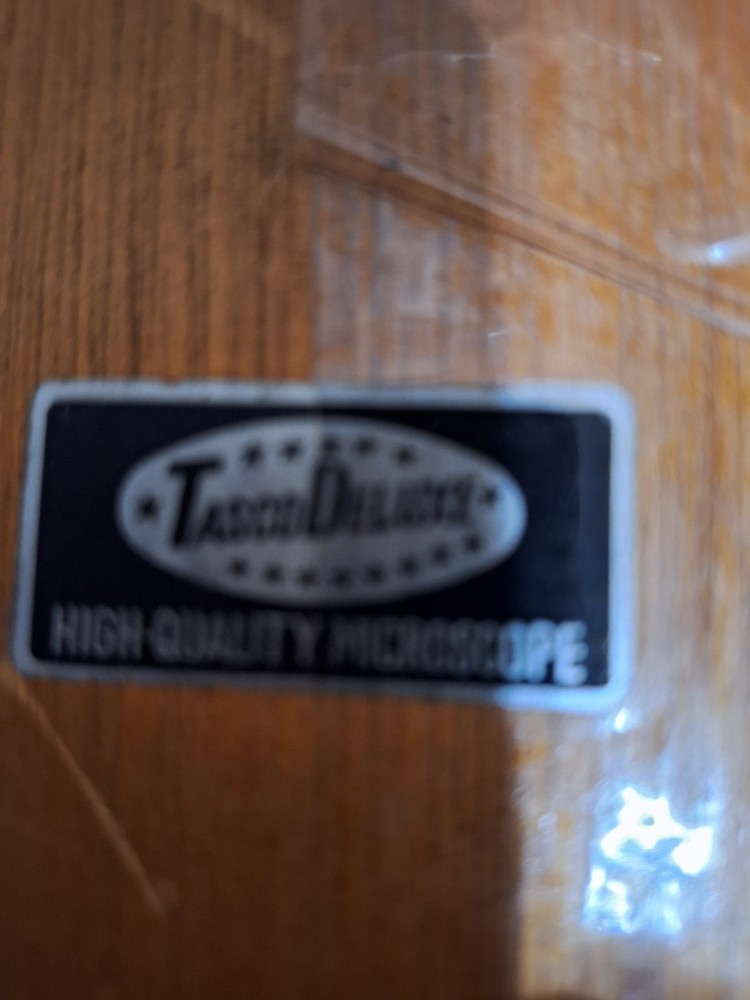 Vintage Tasco 900X Zoom Microscope.
