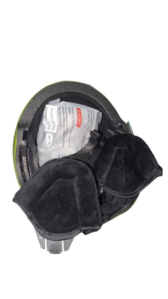 Odoland Ski Helmet and Goggles Set, Snowboard Sledding Green Medium Open Box