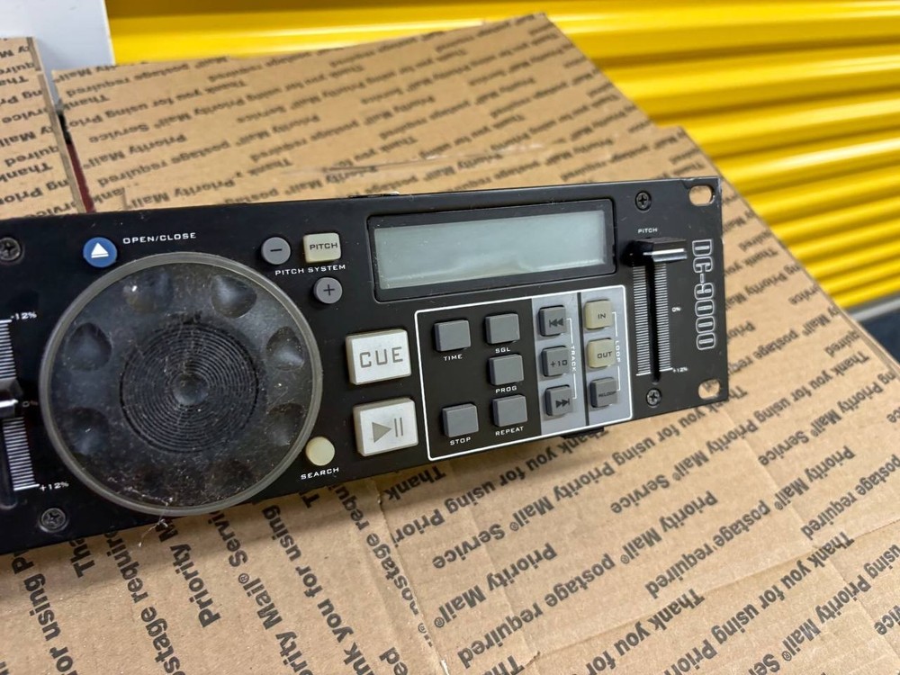 Gli Pro DC-9000 Dual CD DJ Controller