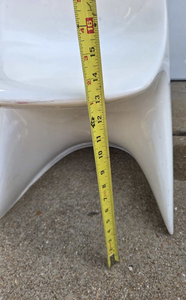 Casalino I Stacking White Child Size Chairs 4