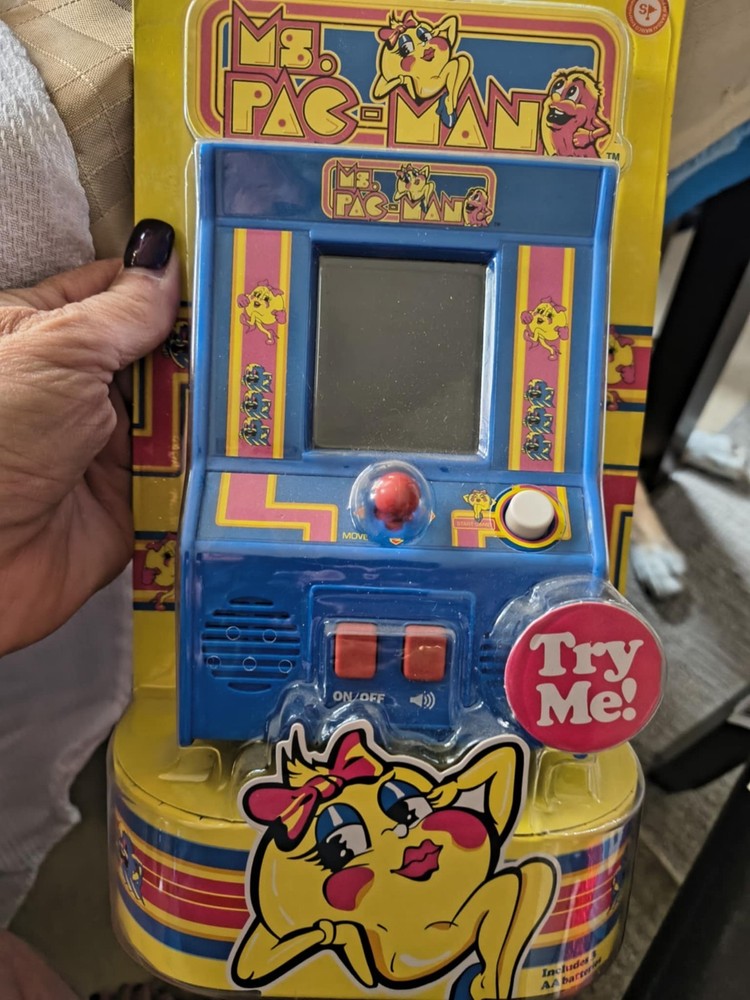 ms pacman mini arcade