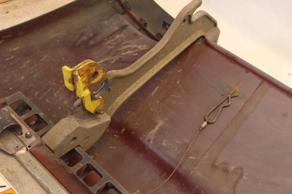 2008-2017 FREIGHTLINER CASCADIA 125 LEFT FORWARD FAIRING STEP FRAME PANEL OEM