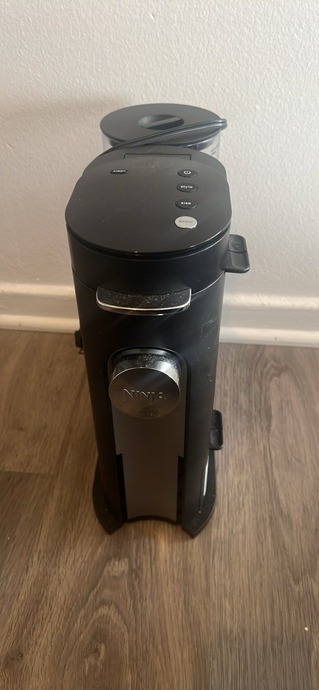 Ninja Coffee Maker/ K-cup