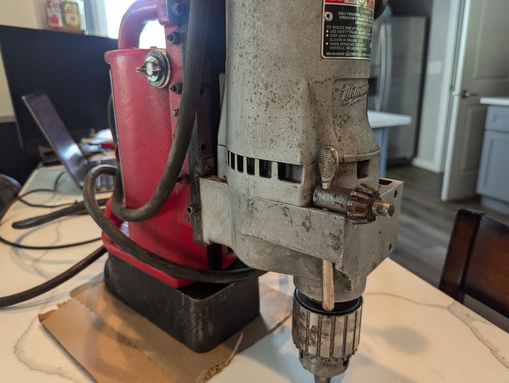 Milwaukee 4201 Electromagnetic Drill Press Base with 4262-1 Drill Motor
