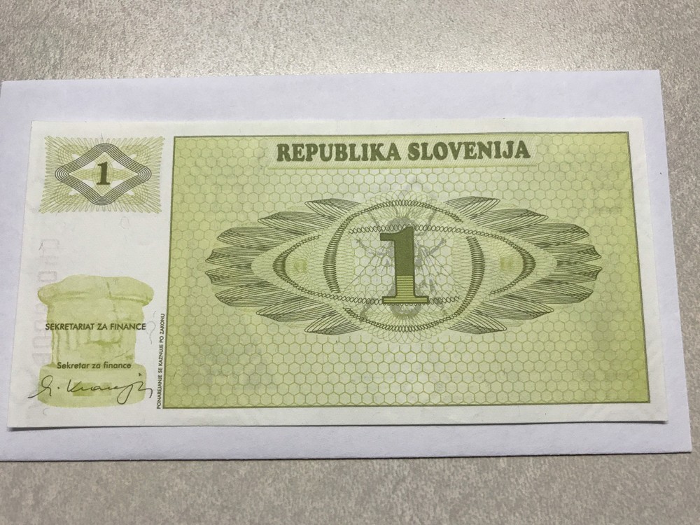 REPUBLIKA SLOVENIJA Note UNC. #5587