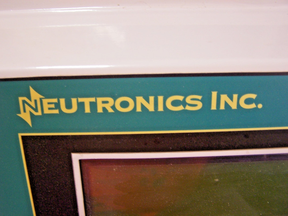 Neutronics Type MCA Multi-Gas Analyzer 120 VAC