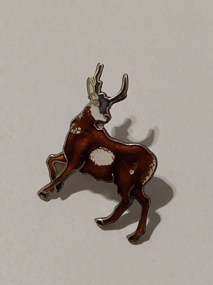 Deer Figure Brown White Lapel Pin