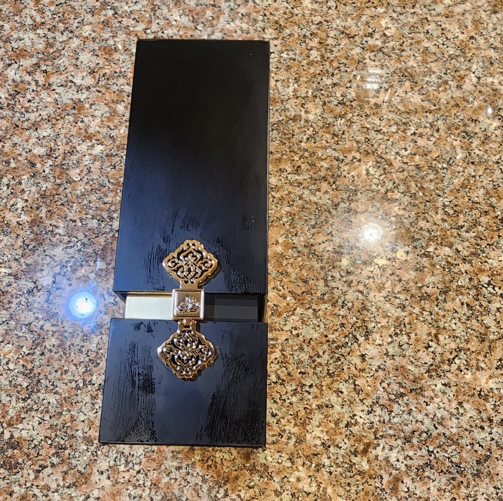 Arabian Oud Madawi Empty Perfume Box With Gift Bag