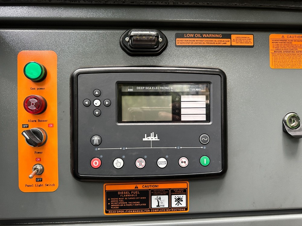Perkins (CAT) 125KW Diesel Generator Super Silent Engine Quiet Engine