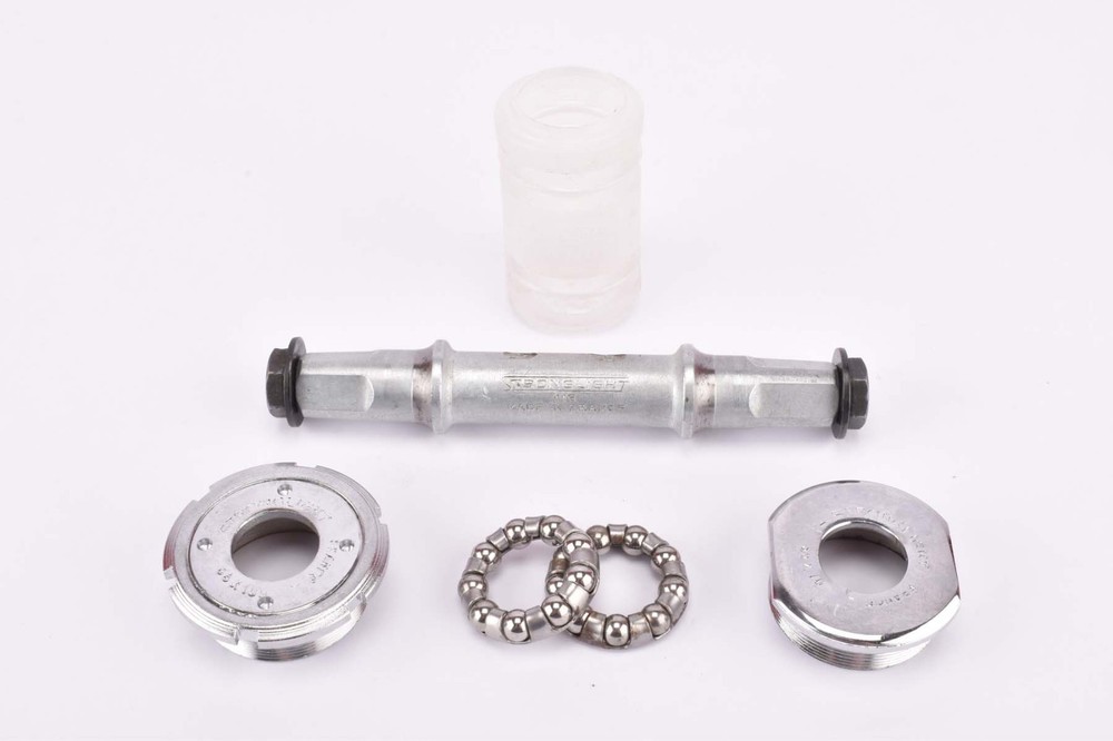 NOS Stronglight Competition #ref. 65 / Luxe #ref. JP65 BB 118mm swiss thread