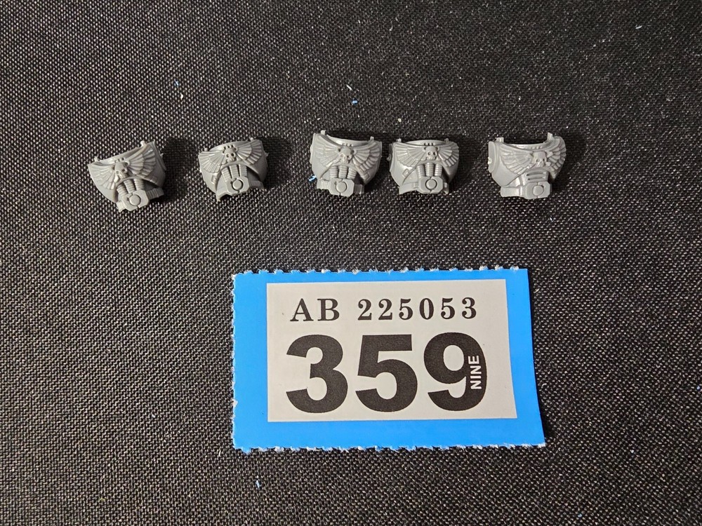 Games Workshop Warhammer 40k Bits Space Marines Torso Pack