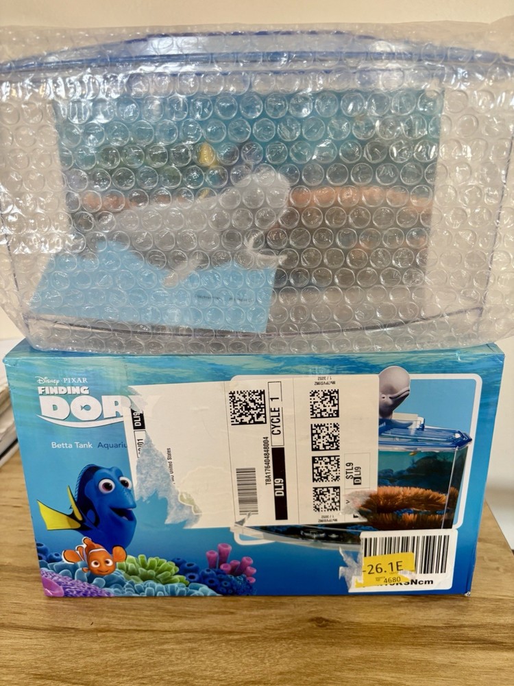 Disney Pixar Finding Dora Betta Tank Aquarium 0.7 gal.