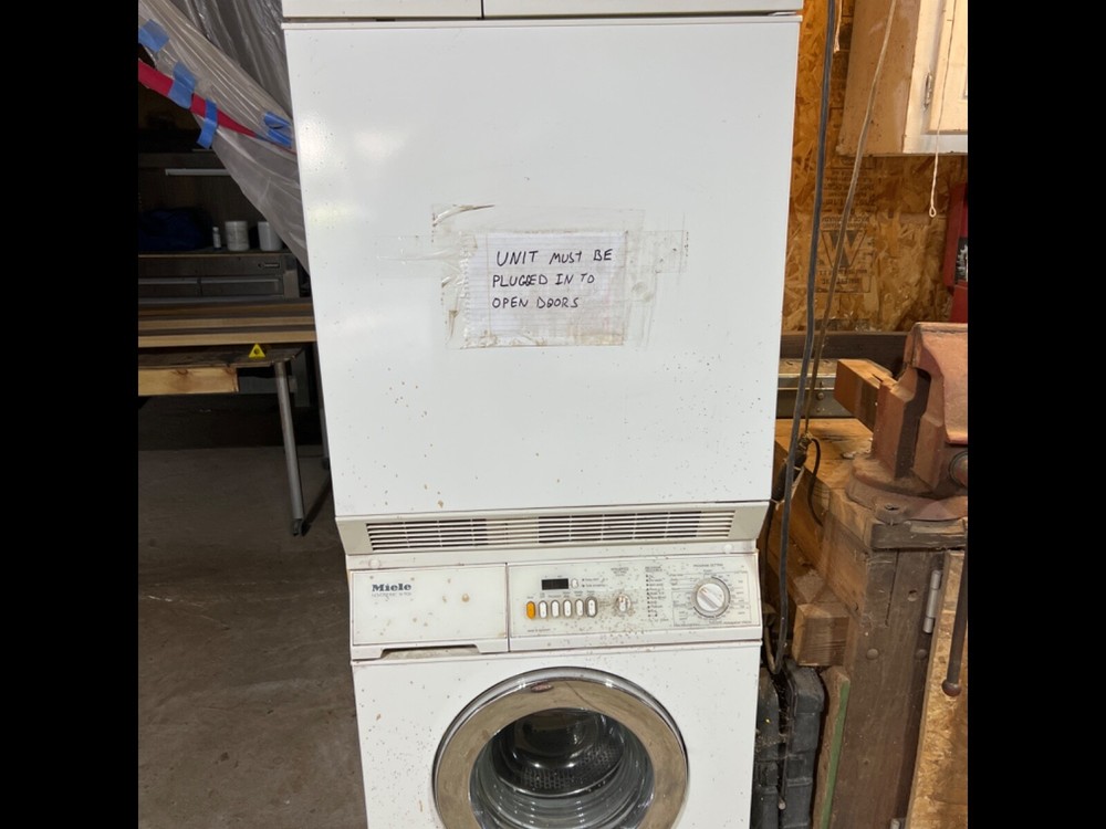 washer dryer - stackable - front loading - white