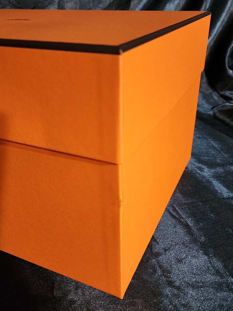 Authentic Hermes Empty Box #515 w/Tissue Paper, Booklet & Ribbon