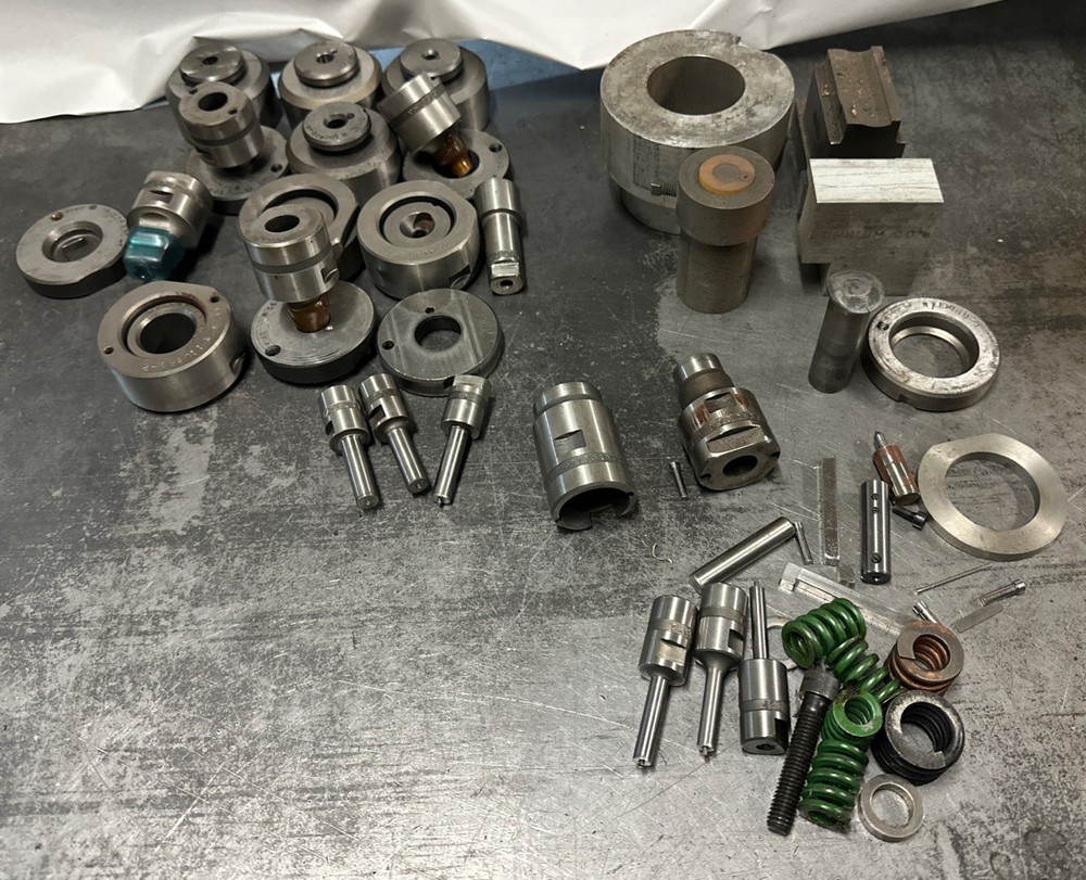 DiAcro??? Punches & Dies Lot Assortment