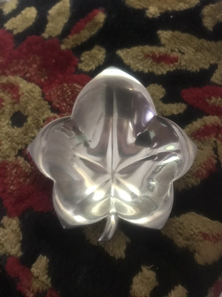 Tiffany & Co. Sterling Makers “22475 L” Maple/Grape Leaf Shape Nut Dish