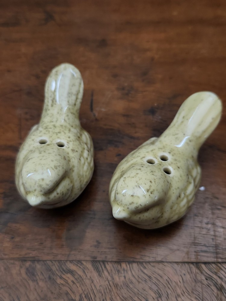 Small Birds Ceramic Salt & Pepper Shakers