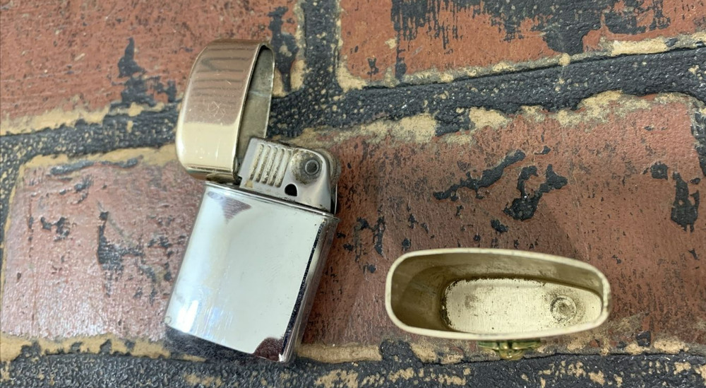 Ronson Typhoon lighter US Marines Vintage