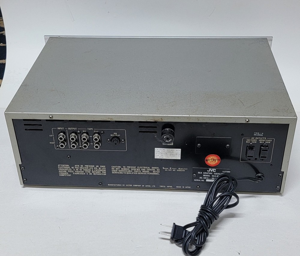 JVC SEA-80 Multi-Voltage Stereo Graphic Equalizer Powers On AS IS Untested