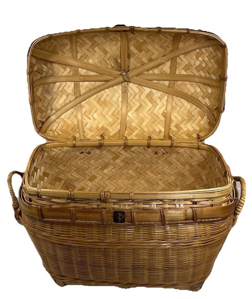 Lidded Herringbone Woven Basket Storage Trunk Split Bamboo Rattan Cane