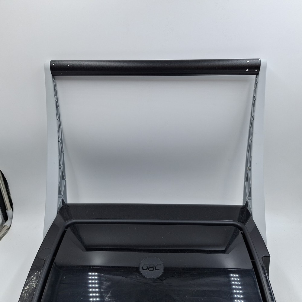 Swingline GBC Binding Machine CombBind C20