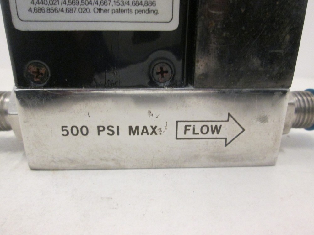Unit UFC-1100, Mass Flow Controller MFC, N2, 500 SCCM, Used