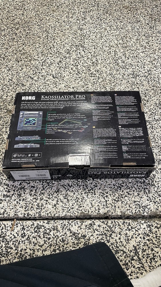 Korg KO-1PRO Kaossilator Pro Dynamic Phrase Synthesizer/Loop Recorder