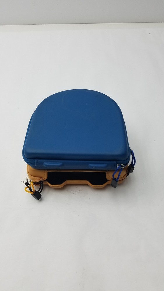 HeartSine Samaritan PAD With Case