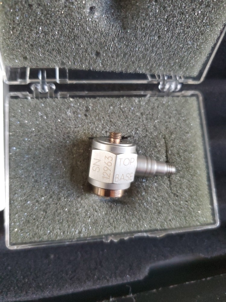 Pcb piezotronics Voltage Amplifier Model 494A SET