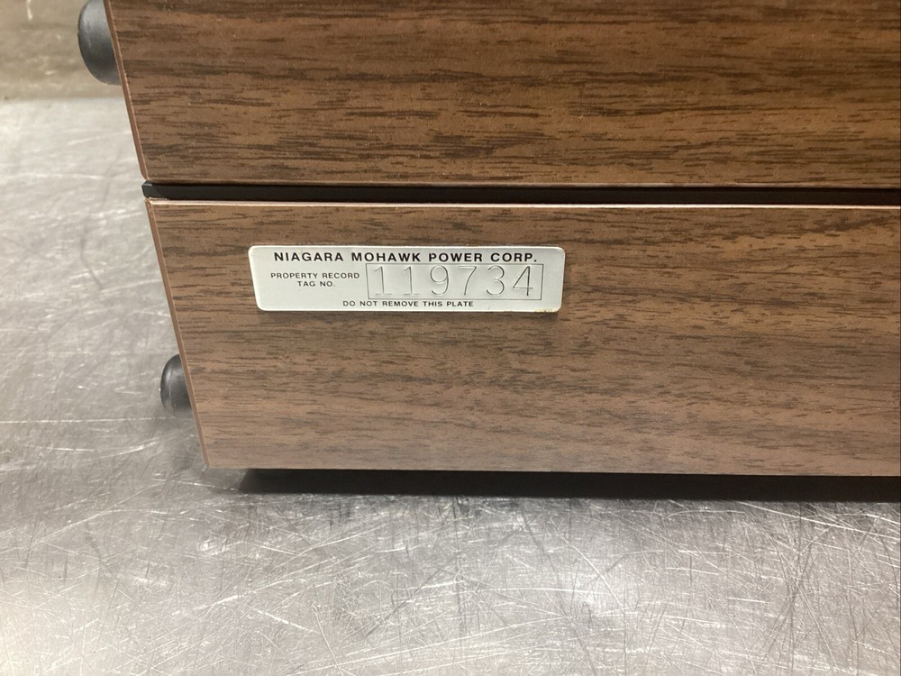 (1) MCM M.C. Miller Co. Inc. Current Interrupter CI-30 AC/DC Electronic Timer.