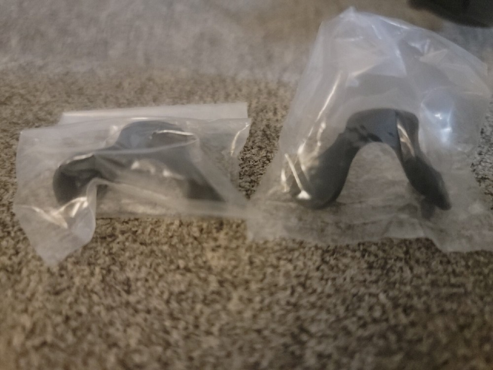 Sharp AN-3DG40 Black Bluetooth Wireless Connection Active 3D Glasses For Parts