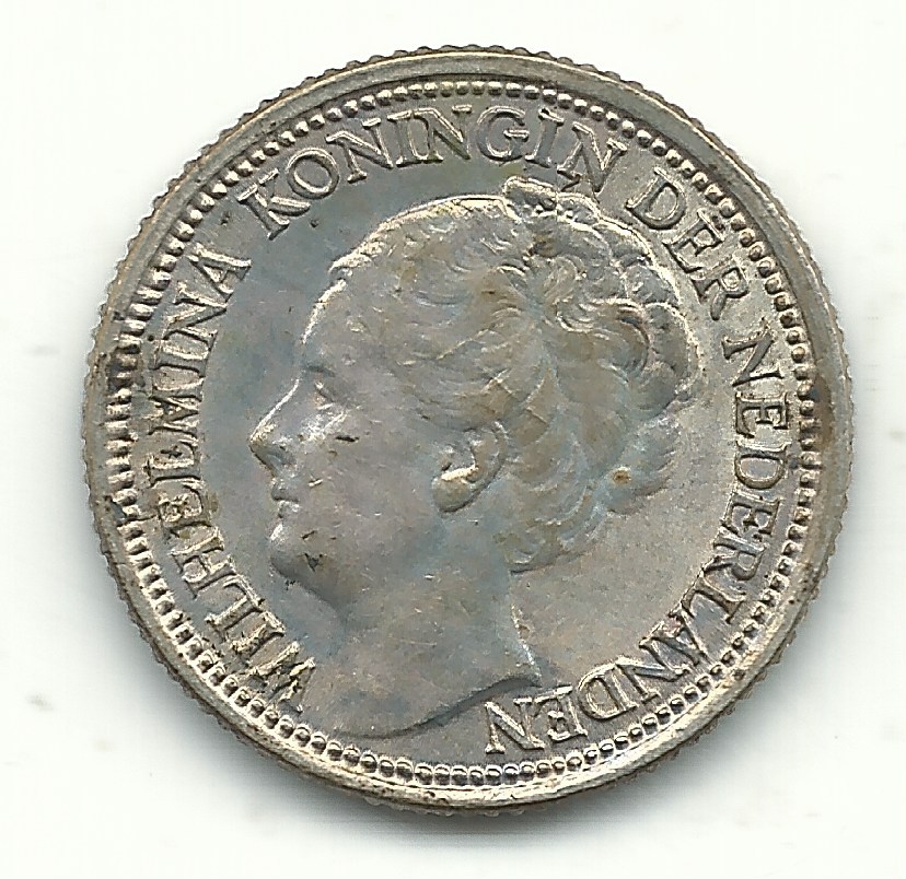 A HIGH GRADE XF 1937 NETHERLANDS SILVER 10 CENTS-OCT332