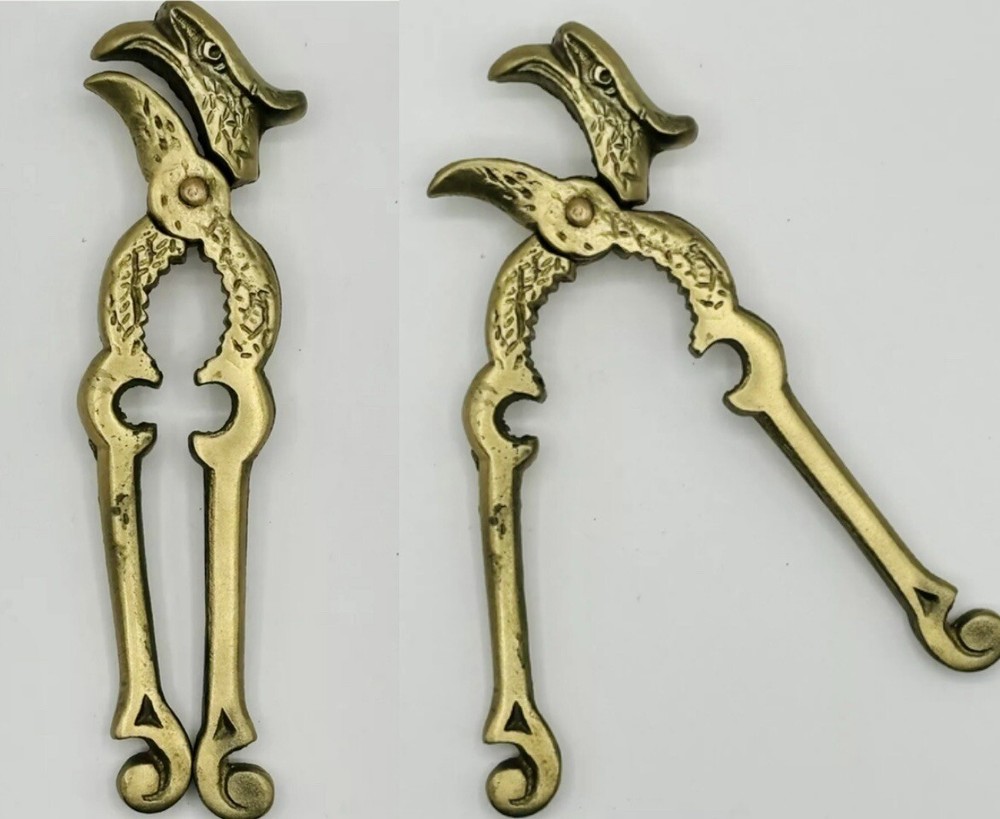 ANTIQUE FEDERAL EAGLE - NUT/SEAFOOD CRACKER SOLID BRASS NUTCRACKER RARE